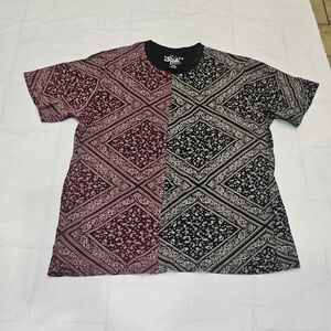 Eighty Eight Brand  Black & Burgundy Paisley T-Shirt Sz L
